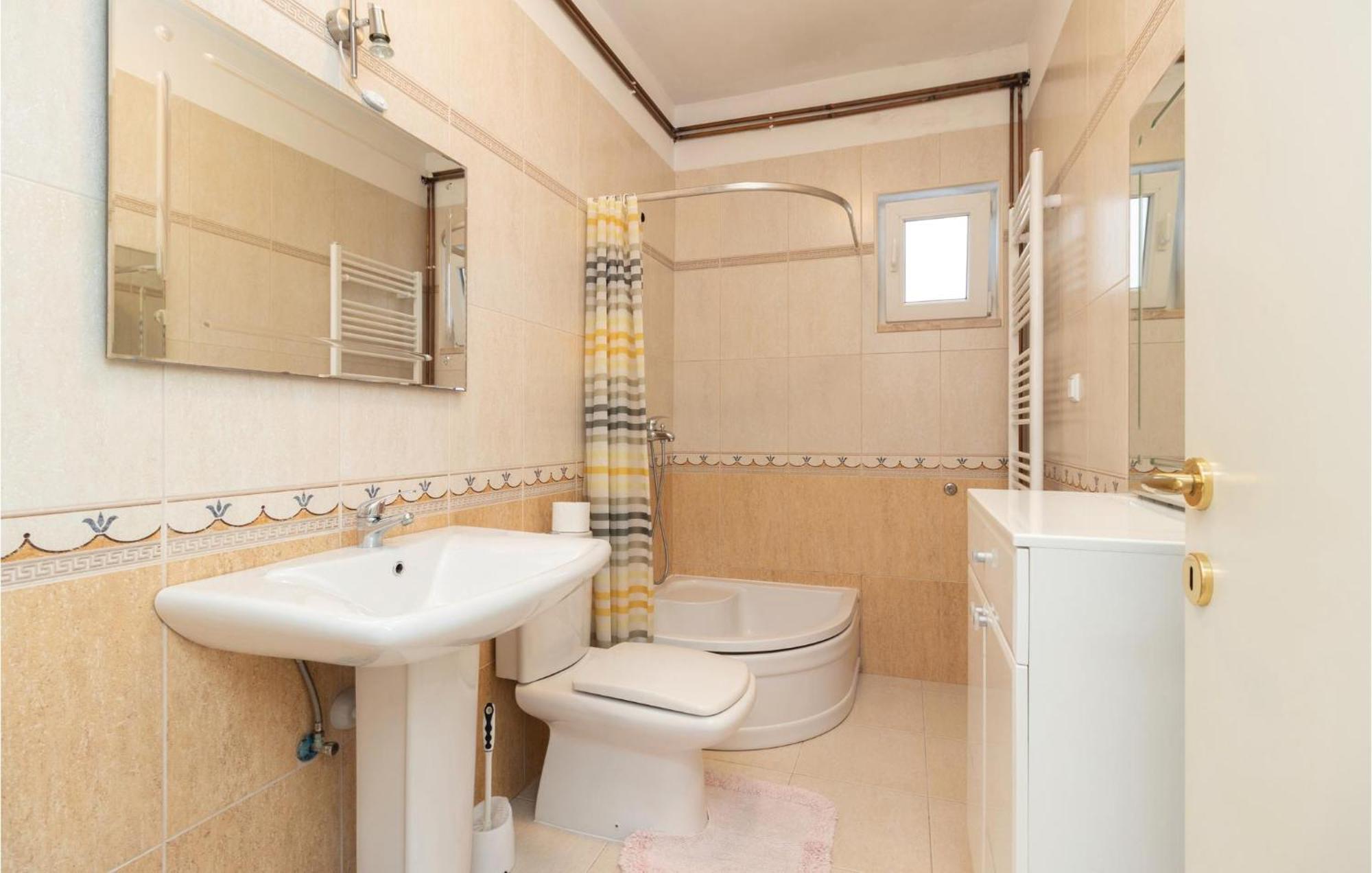 1 Bedroom Stunning Apartment In Задар Екстериор снимка
